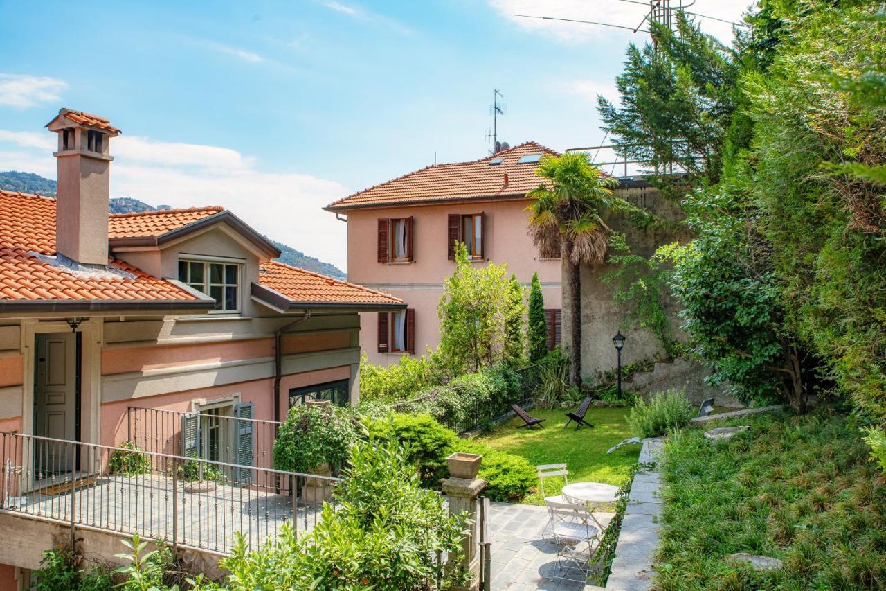 I D'A Charming Penthouse - Lake View- Como- House-130 Mt-2 Double Bedrooms And 2 Double Bathrooms A Spacious Living Room-Full Equipped Kitchen-Private Garden And Terrace-Private Covered Parking ภายนอก รูปภาพ